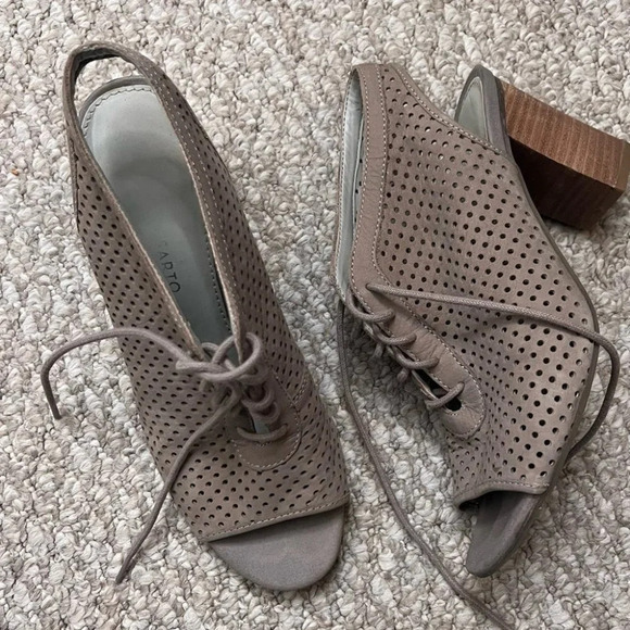 Franco sarto lace up  peep toe heels brown size 8 tan - Picture 1 of 15